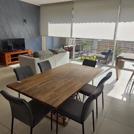 Lejlighed Grand 3-bedroom Spacious Premium *